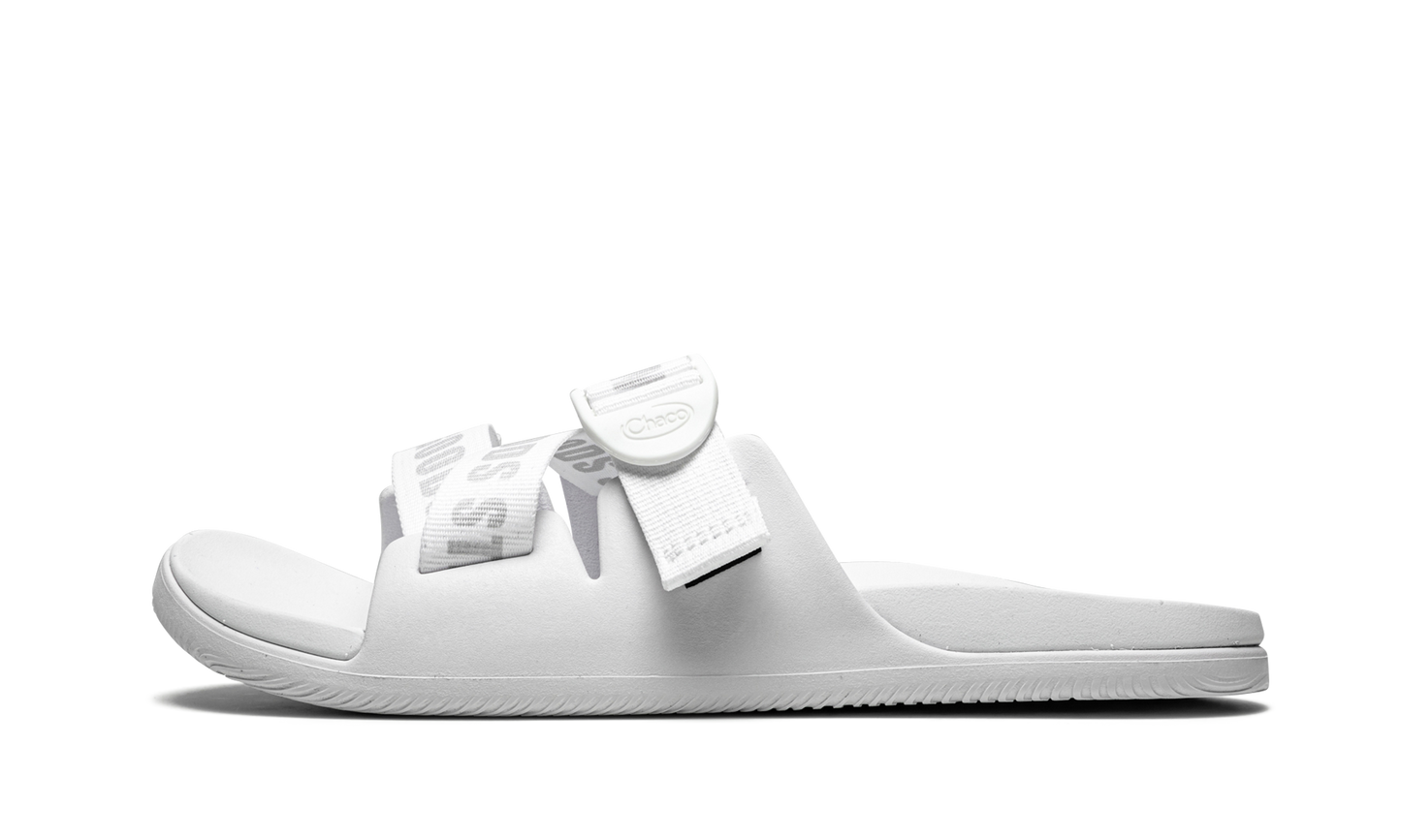 Men's Chillos Slide "Stadium Goods x Chaco - Whiteout" JCH199785