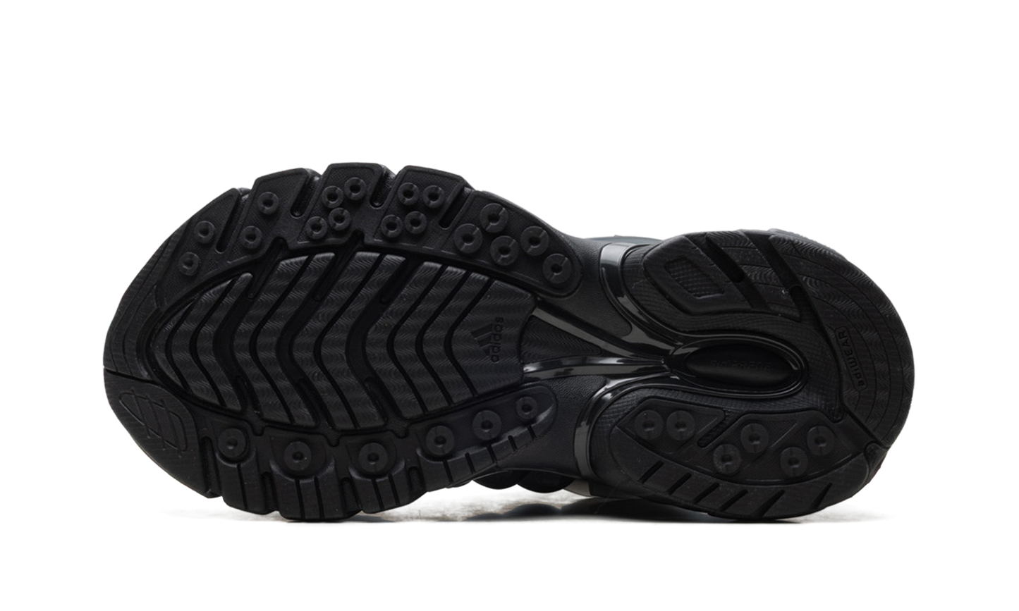 Adistar Jellyfish "Pharrell Williams - Triple Black" KJ3841