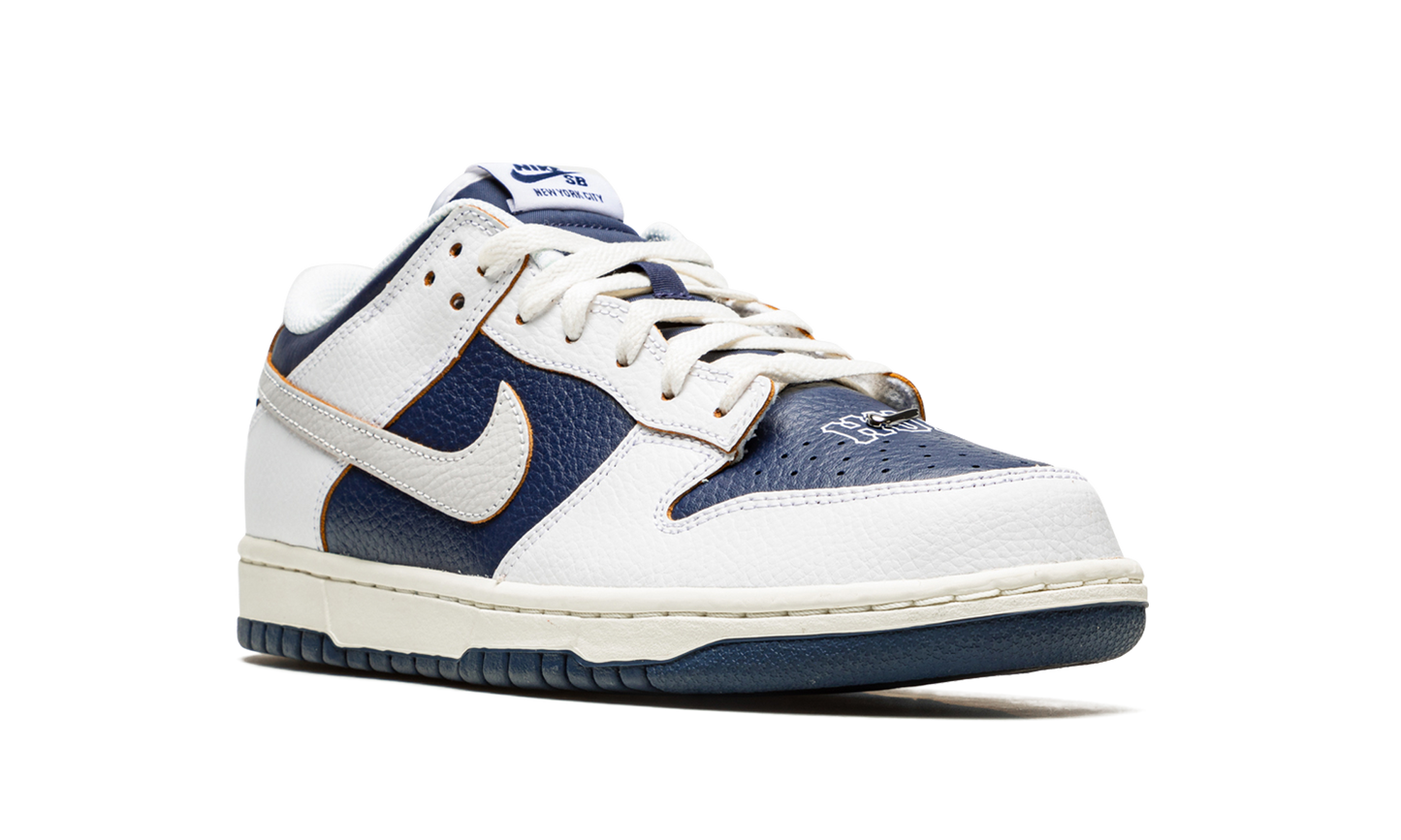 SB Dunk Low "HUF - NYC" FD8775 100