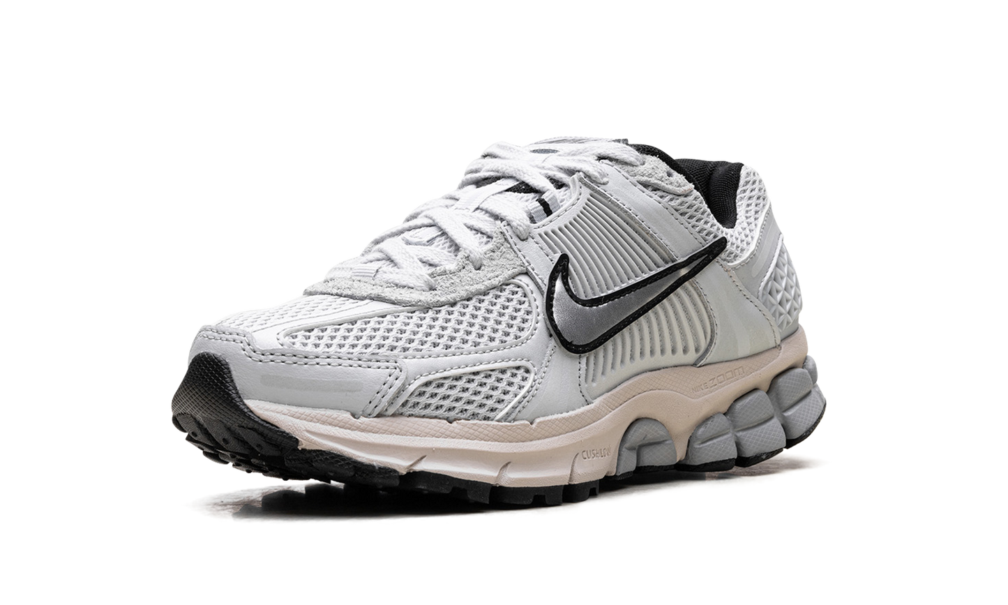 Zoom Vomero 5 WMNS "Pure Platinum" FN6742 002
