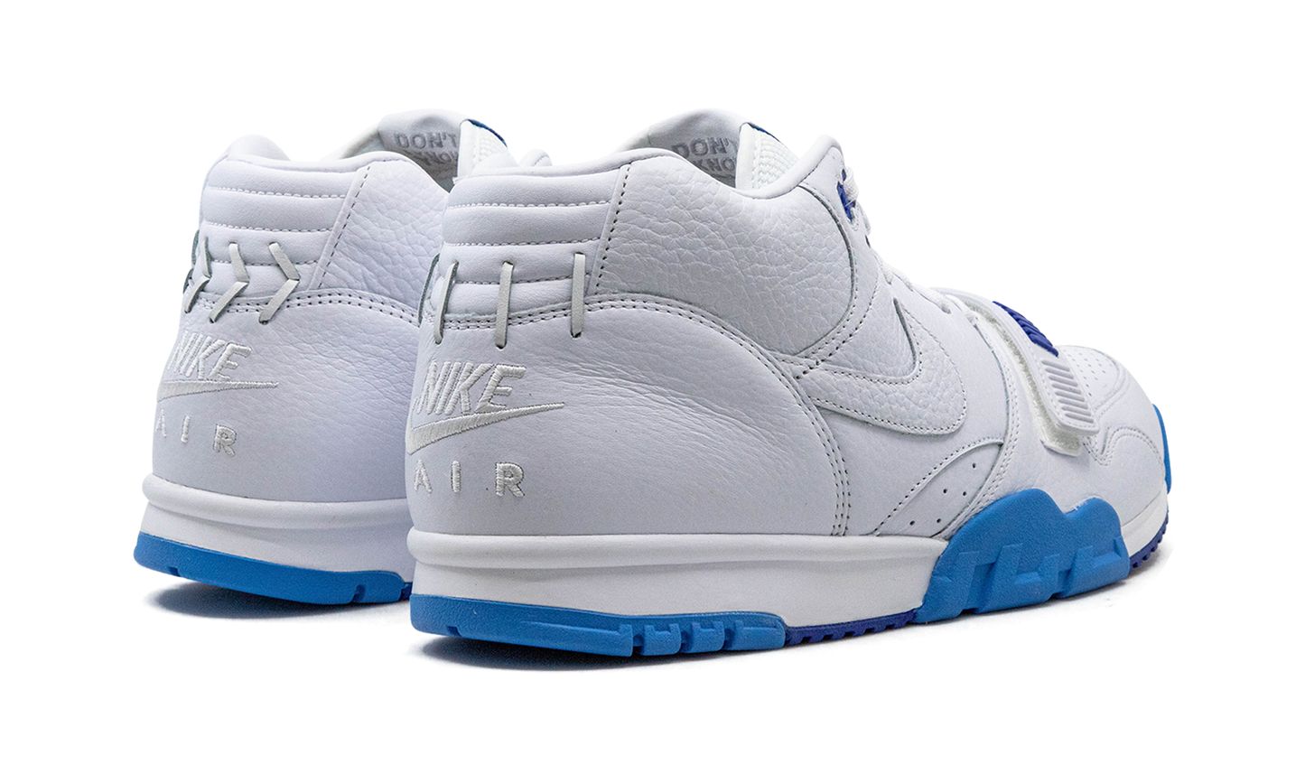 Air Trainer 1 "Don't I Know You?" DR9997 100