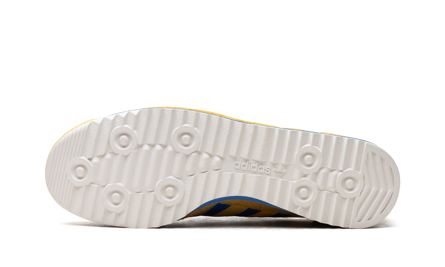 SL 72 RS "UTIYEL/BROYAL/COREWHITE" IE6526