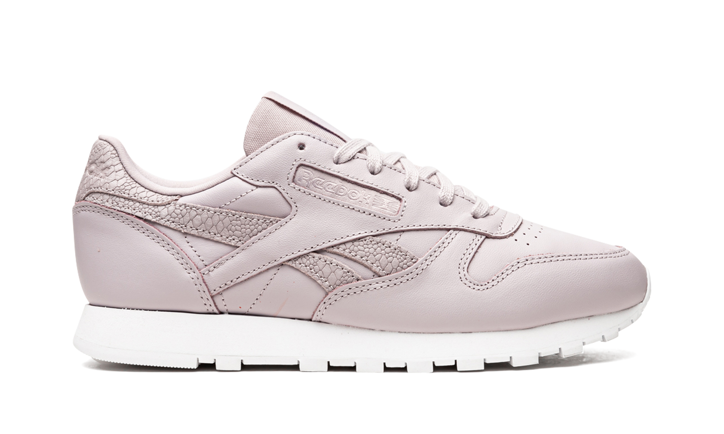 CLASSIC LEATHER PASTEL WMNS CM9159