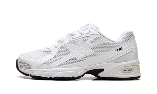 740 "Triple White" U740WW2