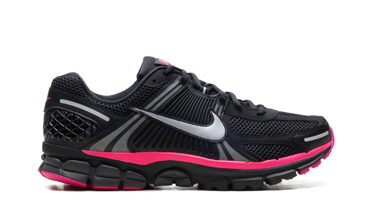 Zoom Vomero 5 "Black Pink Blast" FB9149 004