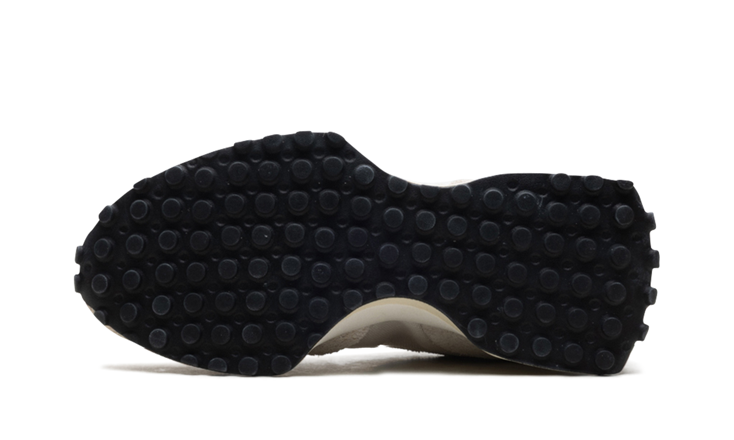 327 "Linen" U327WTH