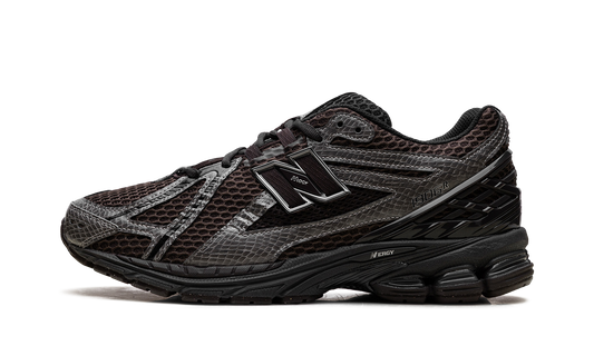 1906 "Thunder Brown / Black" U19062NQ