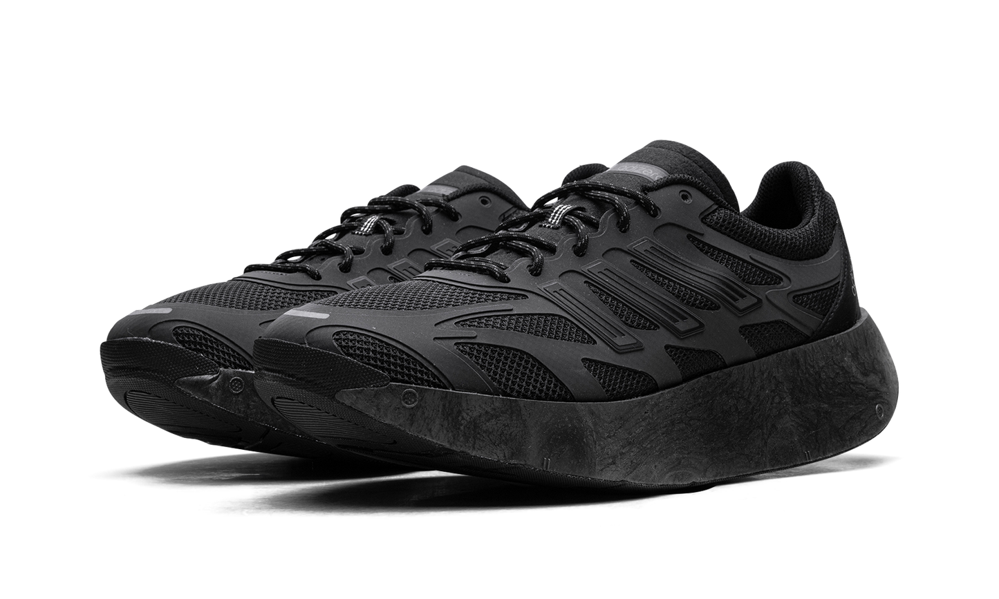 Adizero Aruku "Black Iron Metallic" IH0972