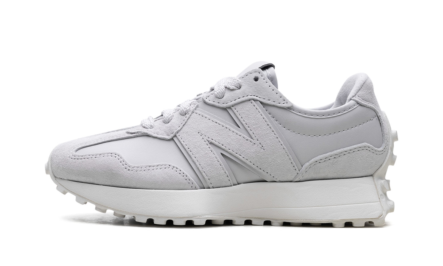327 "Grey Matter" U327LQ