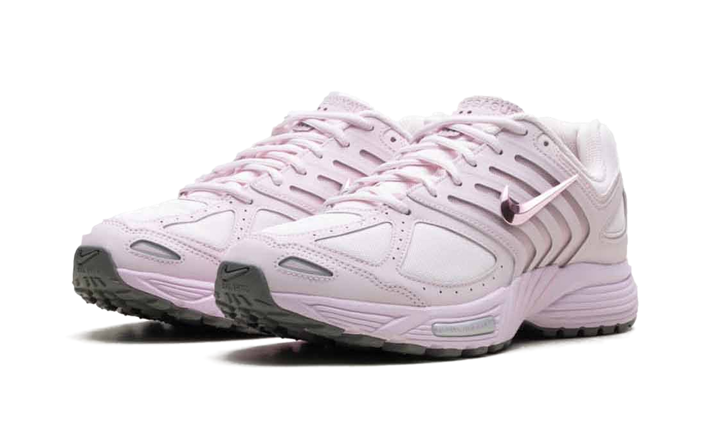 Air Peg 2K5 WMNS "Pearl Pink Regal Pink Pink Foam" IB8873 666