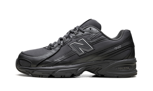 740 "Castlerock Silver Metallic" U740SS2