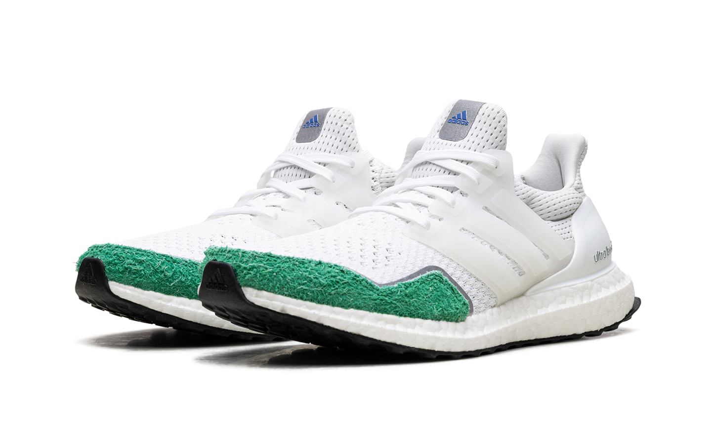 Ultra Boost 1.0 DNA "Cloud White Green" GY9134