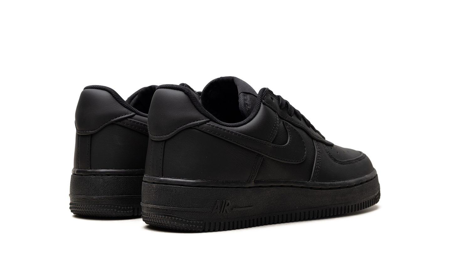 Air Force 1 Low Premium "Triple Black" IM3078 001