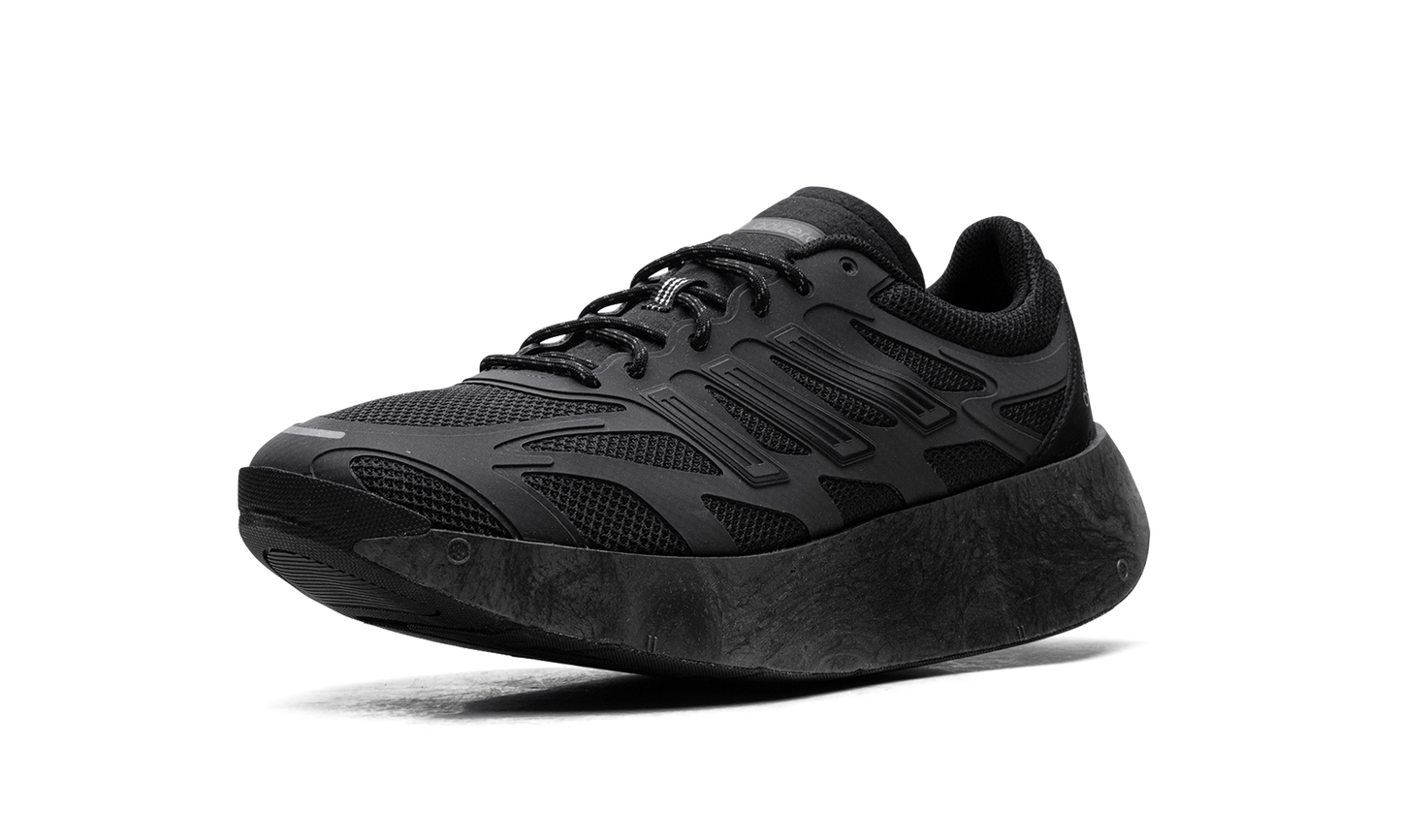Adizero Aruku "Black Iron Metallic" IH0972