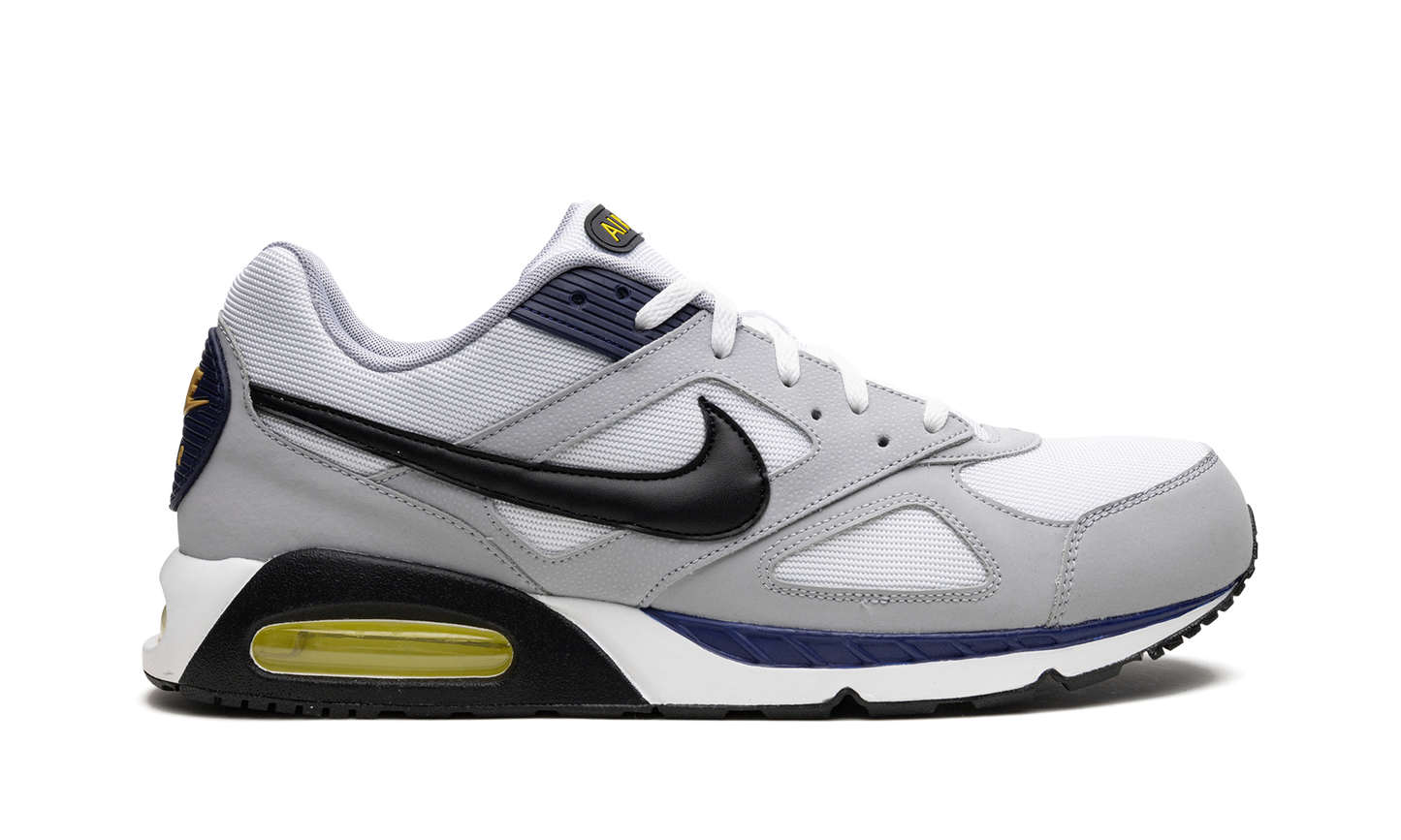 Air Max IVO 580518 102