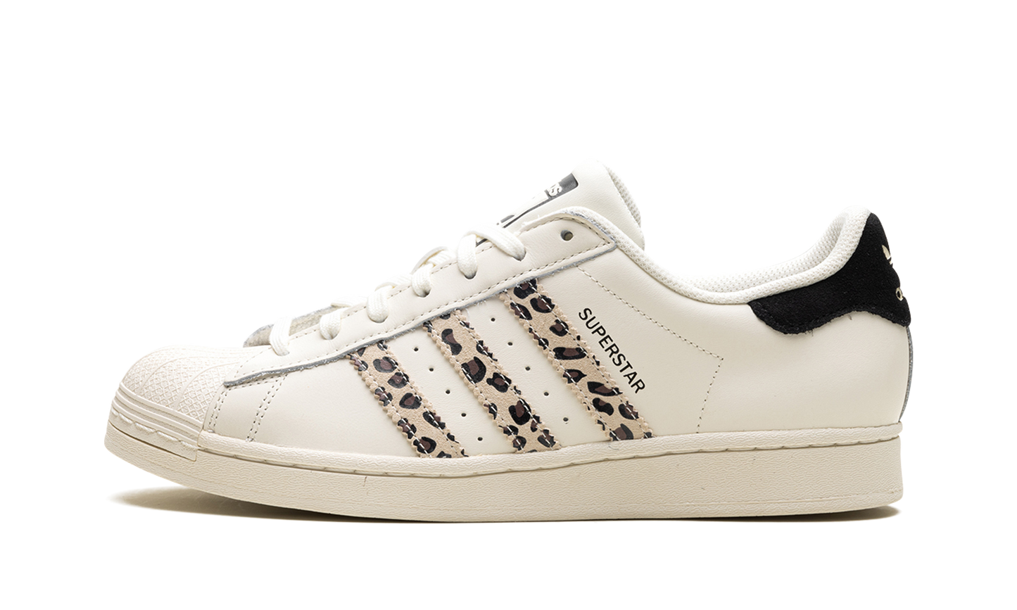 Superstar WMNS "Off White Black Leopard"