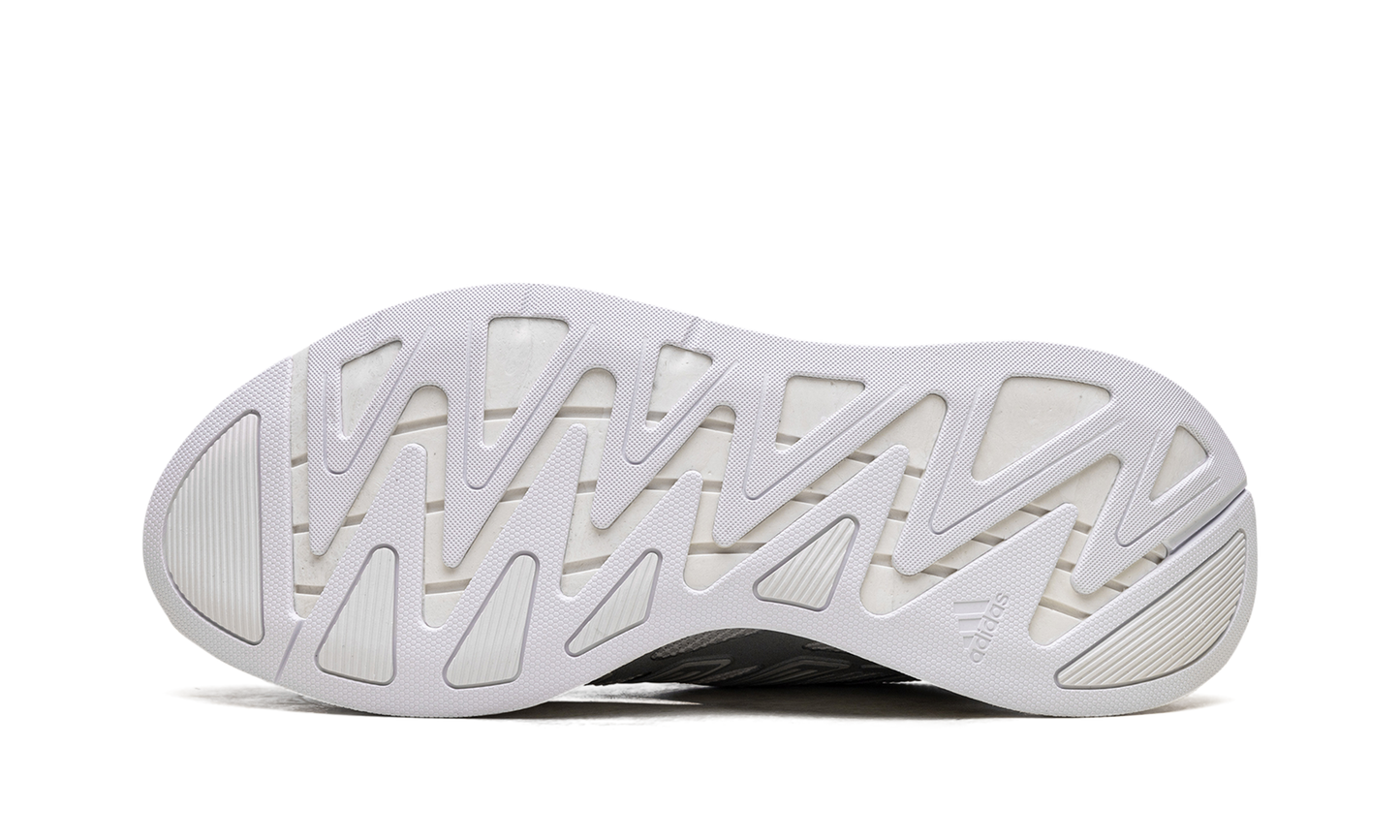 Adizero Aruku "White Silver Metallic" JQ7415