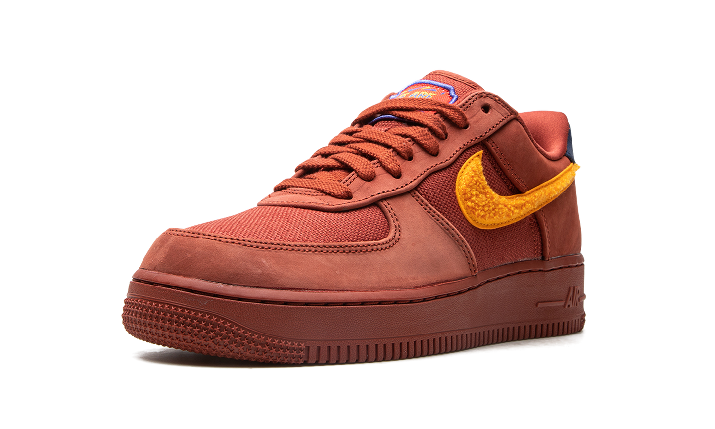 Air Force 1 Low "La Familia" DV5153 600
