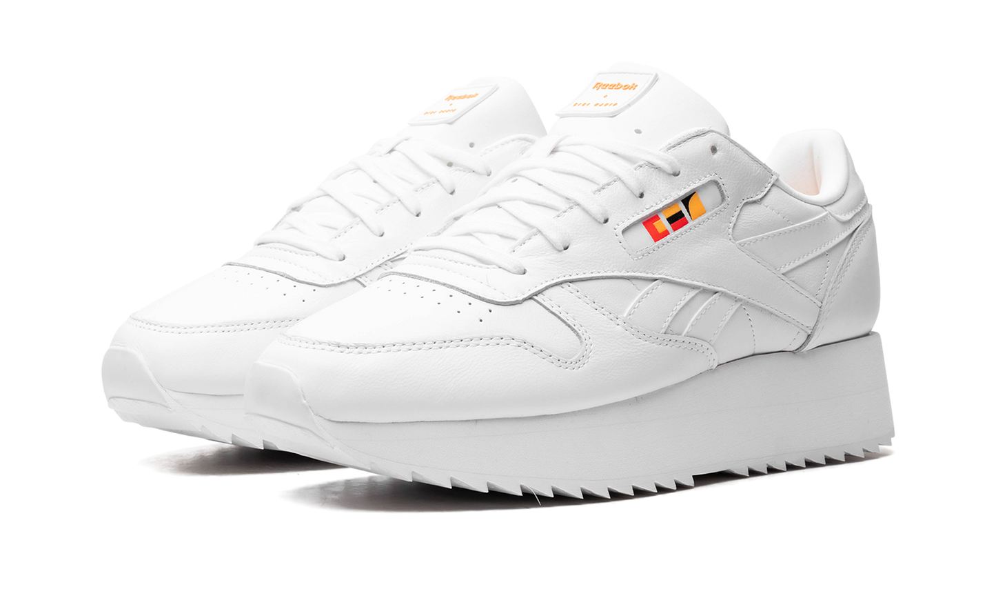 CLASSIC LEATHER DOUBLE WMNS "Gigi Hadid" DV5391