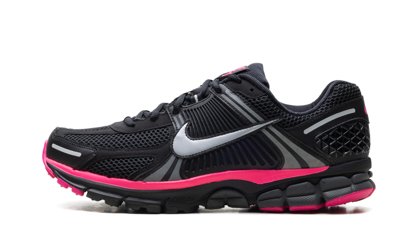 Zoom Vomero 5 "Black Pink Blast" FB9149 004