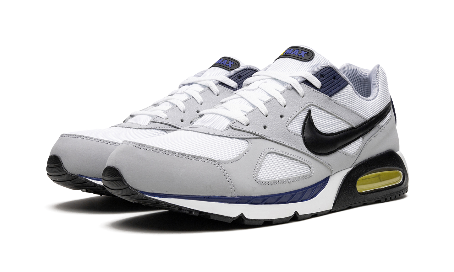 Air Max IVO 580518 102