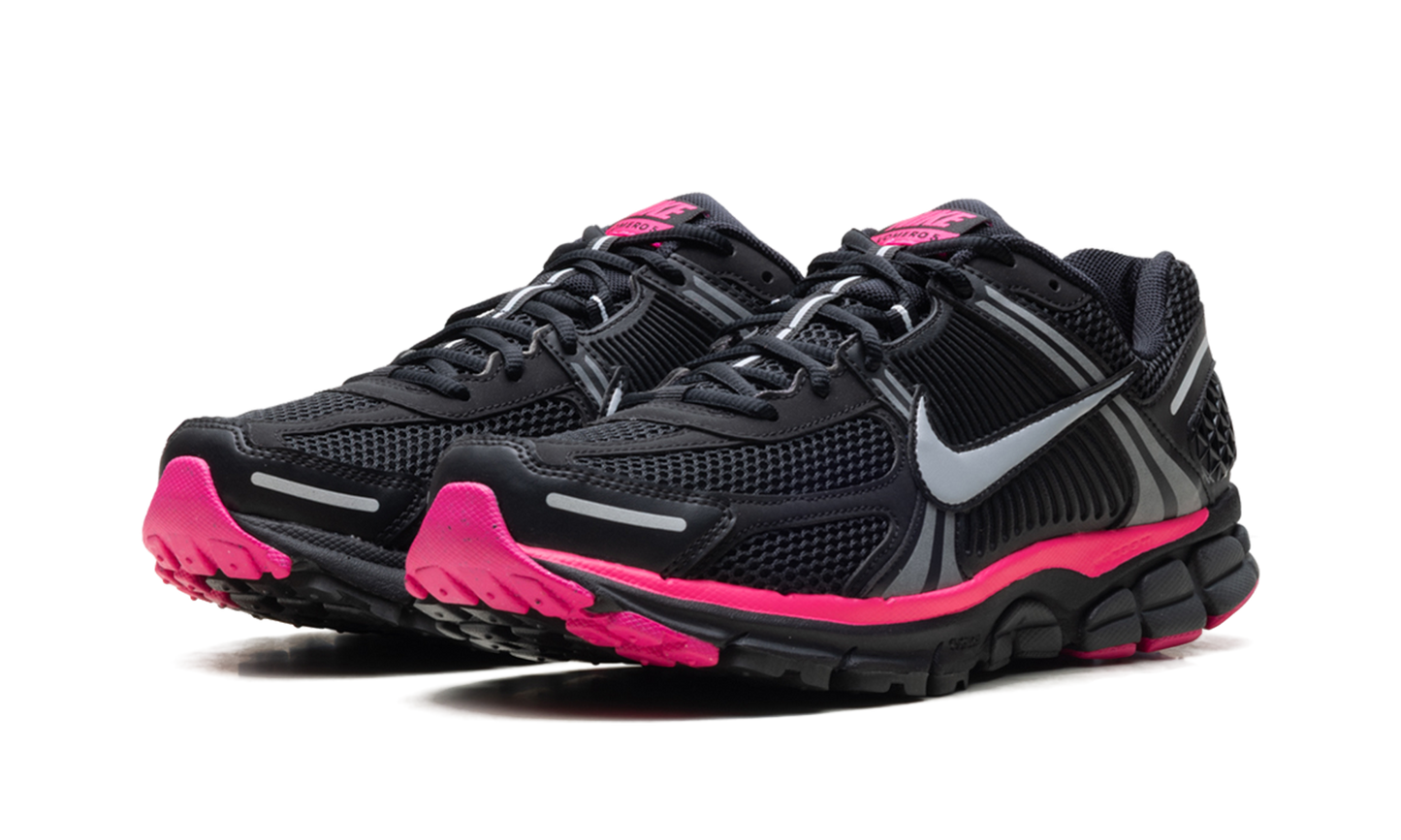 Zoom Vomero 5 "Black Pink Blast" FB9149 004