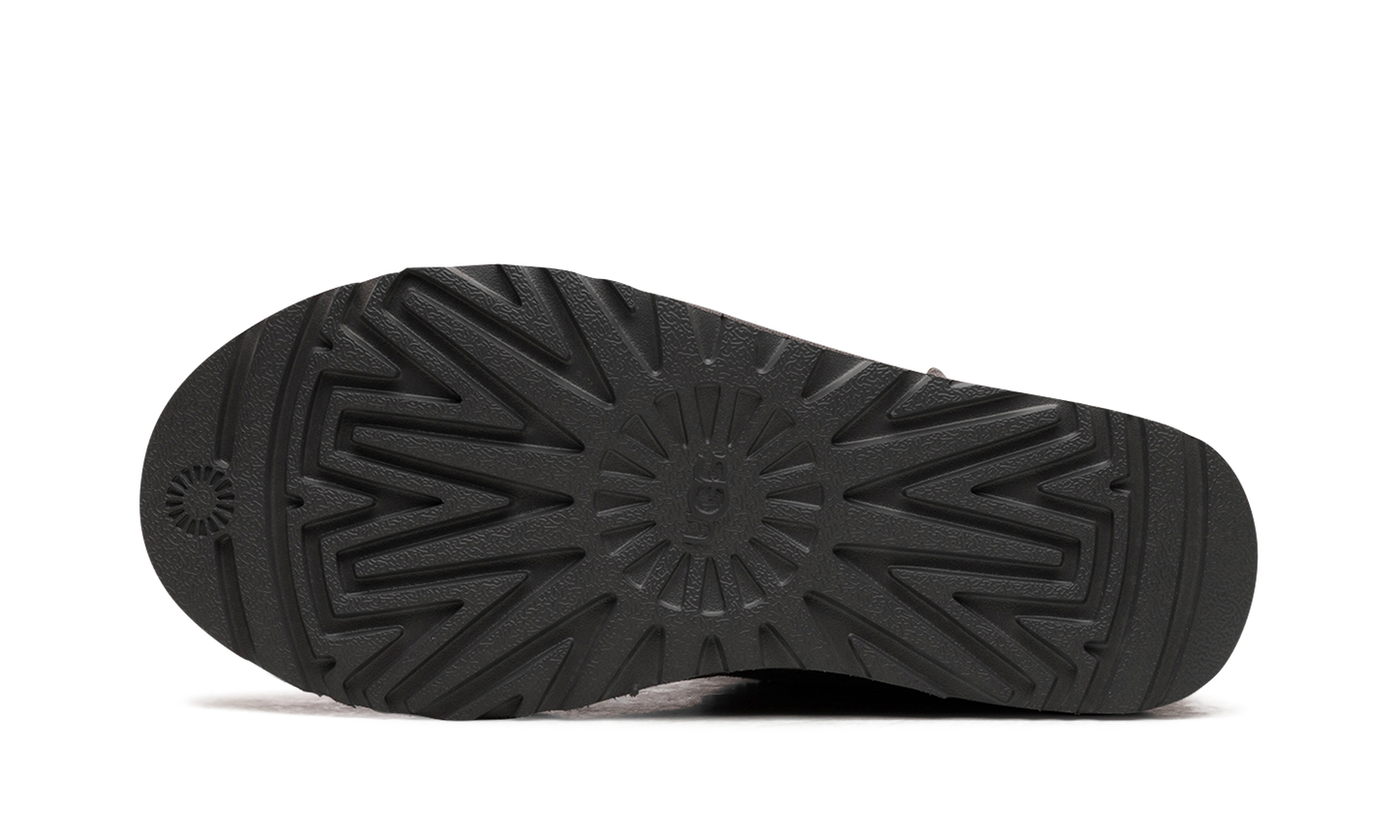 Classic Ultra Mini WMNS "Grey" 1116109 Grey