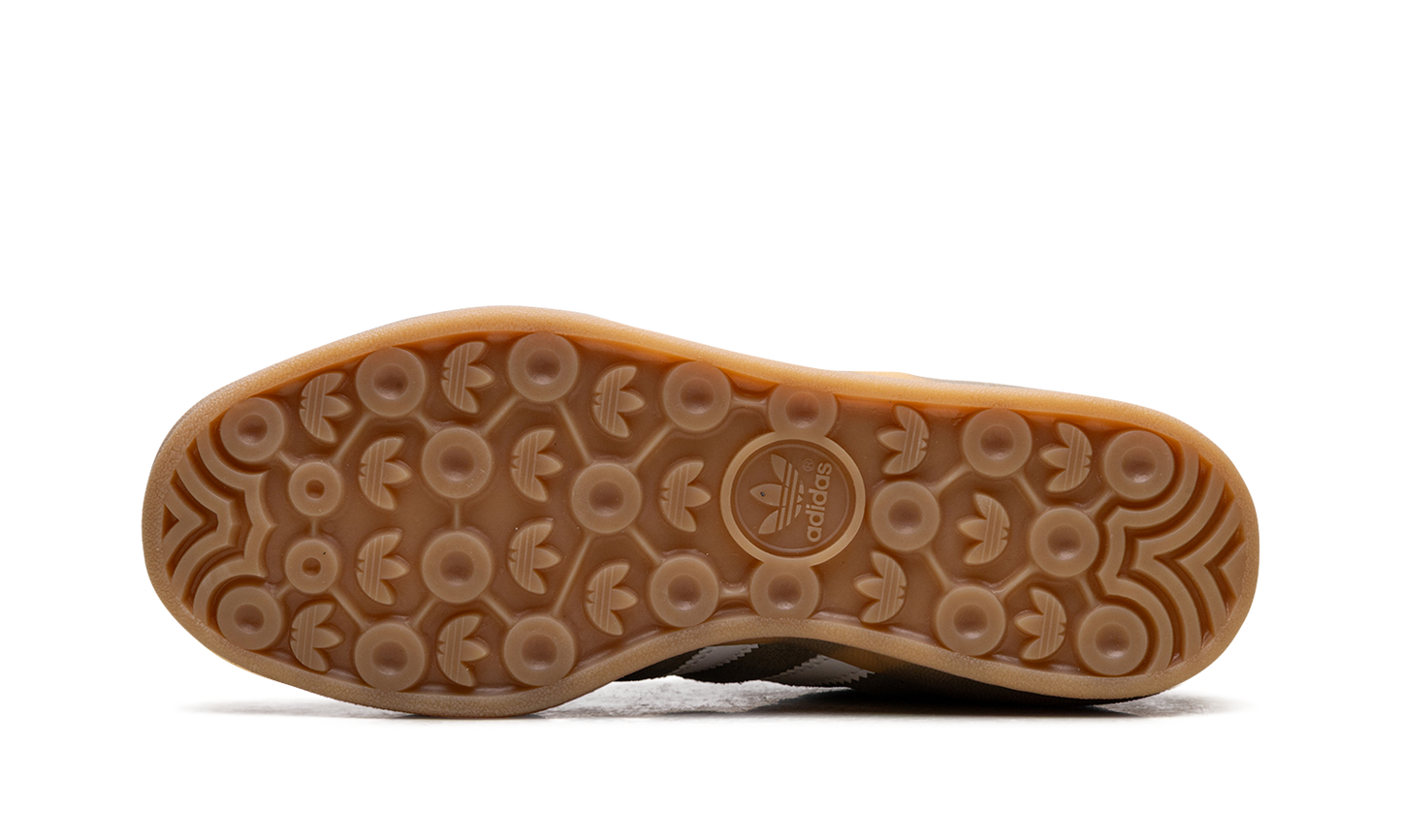 Gazelle Indoor "Olive Strata Cloud White Gum" JQ0174