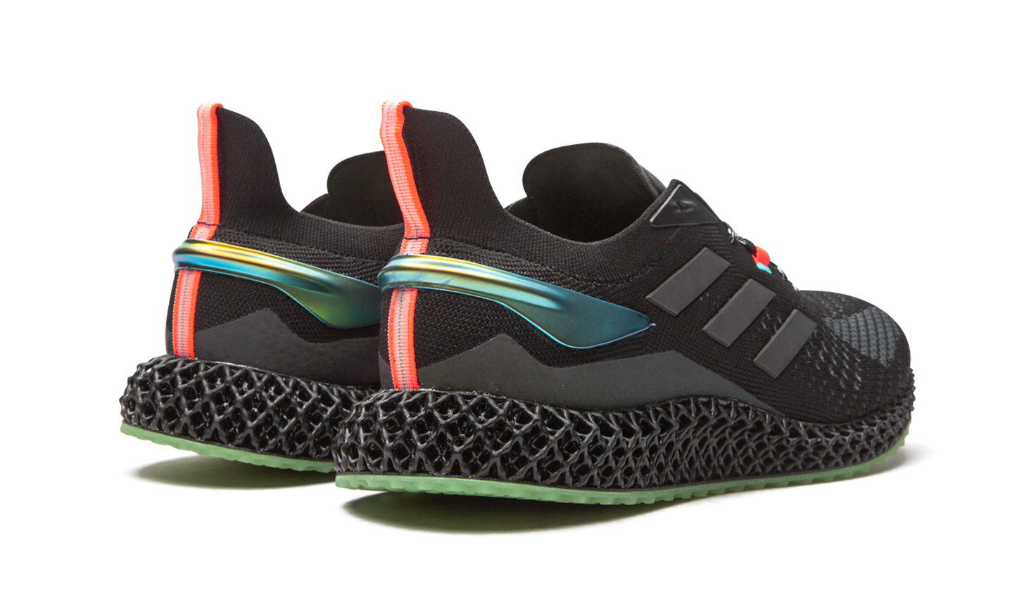 X90004D Shoes FW7093