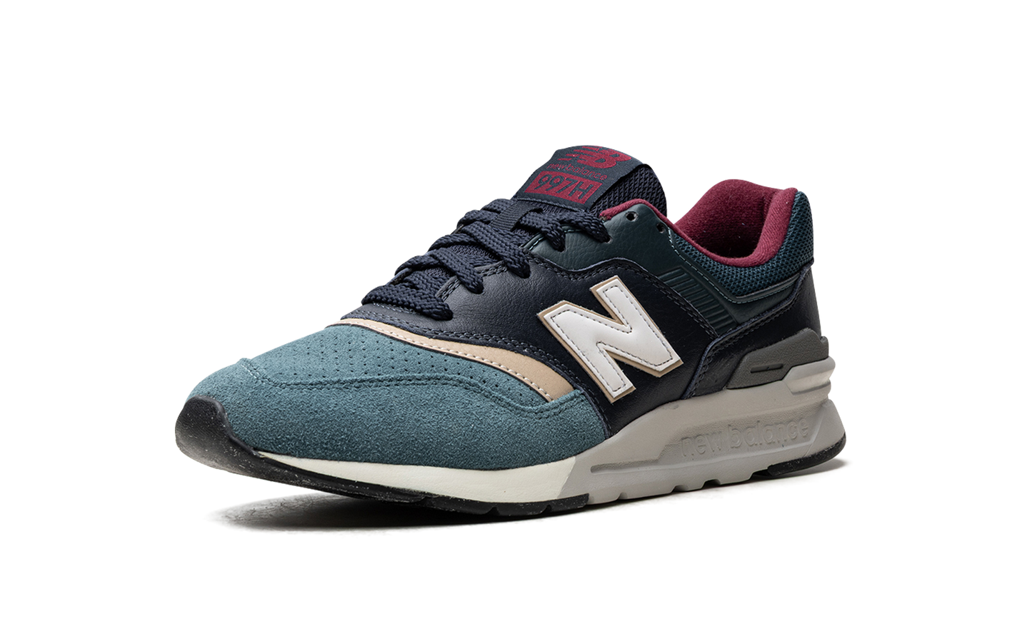 997 "Navy Teal" CM997HWC