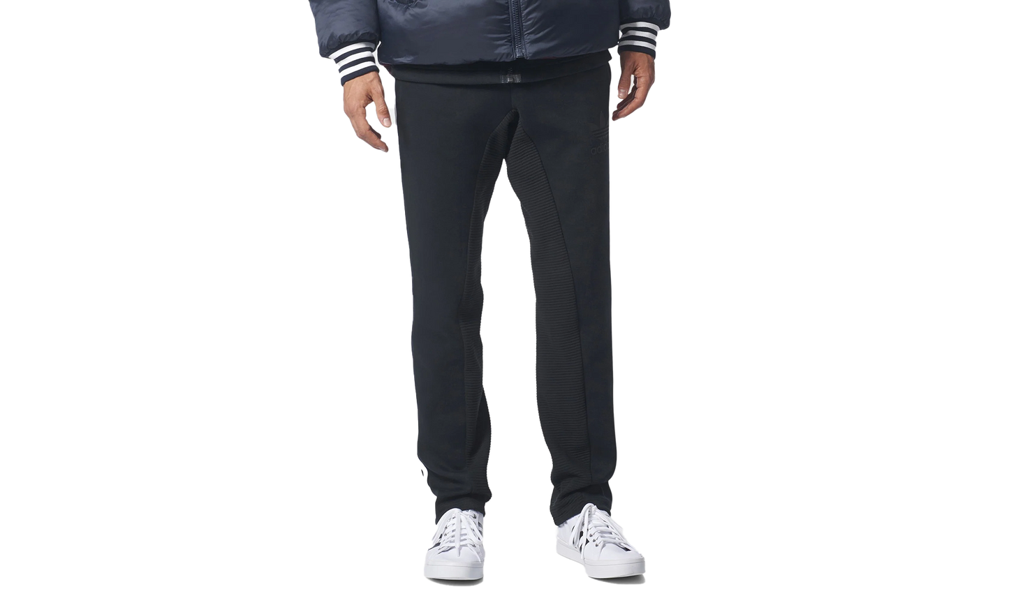 Original Curated Fleece Pants "Black / White" BR2251