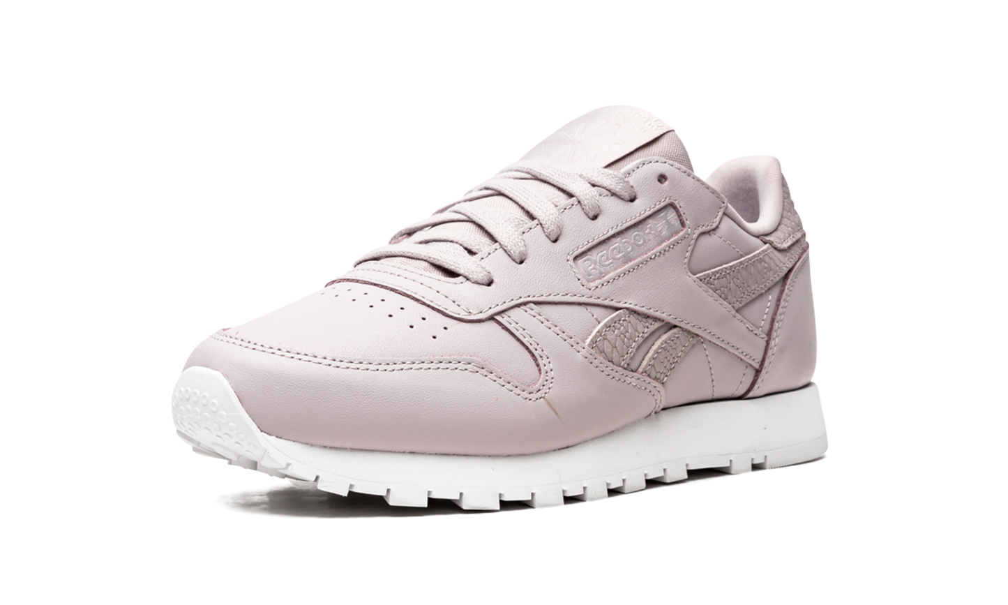 CLASSIC LEATHER PASTEL WMNS CM9159