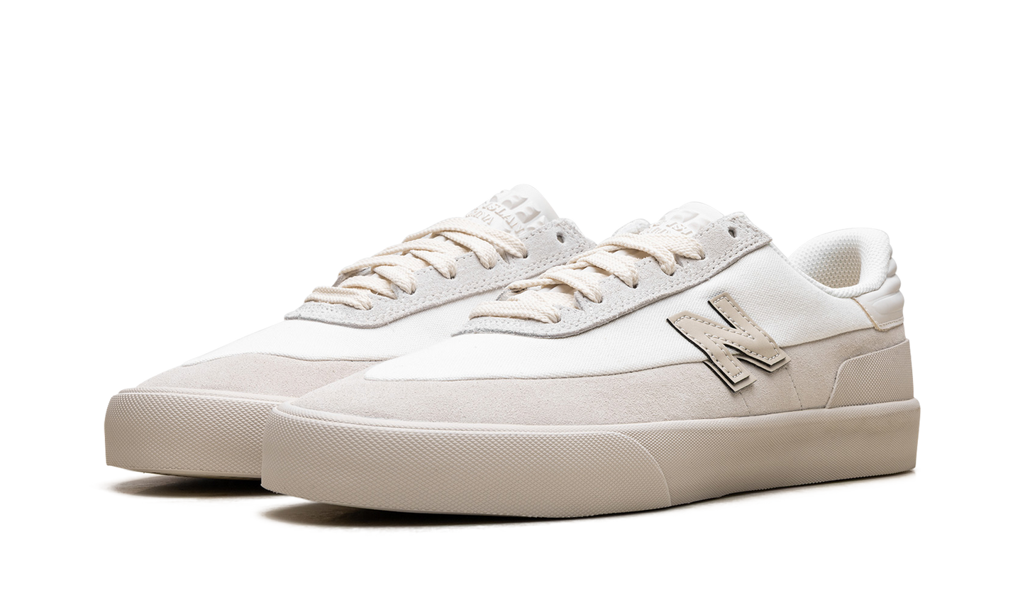 Numeric 272 "Stone Island White" NM272STN