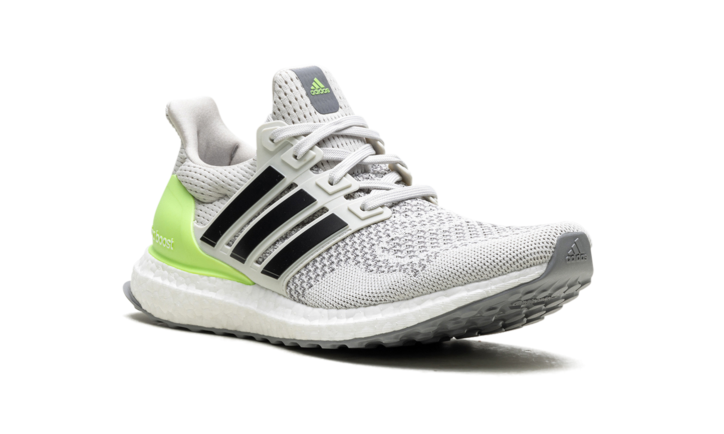 Ultra Boost 1.0 "Grey Core Black Grey Three" ID5877