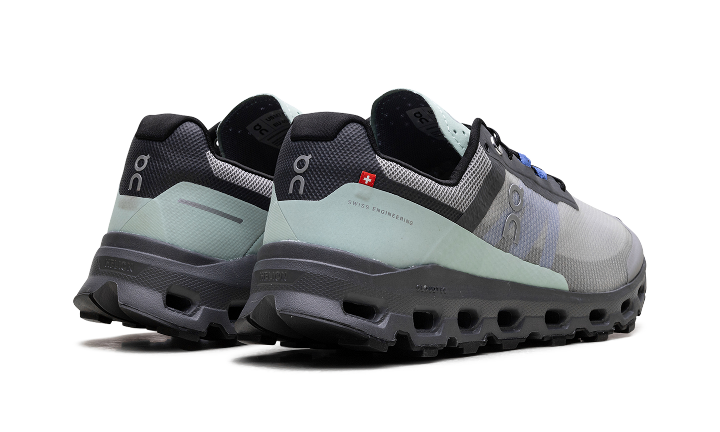 Cloudvista "Alloy/Black" 64.98272