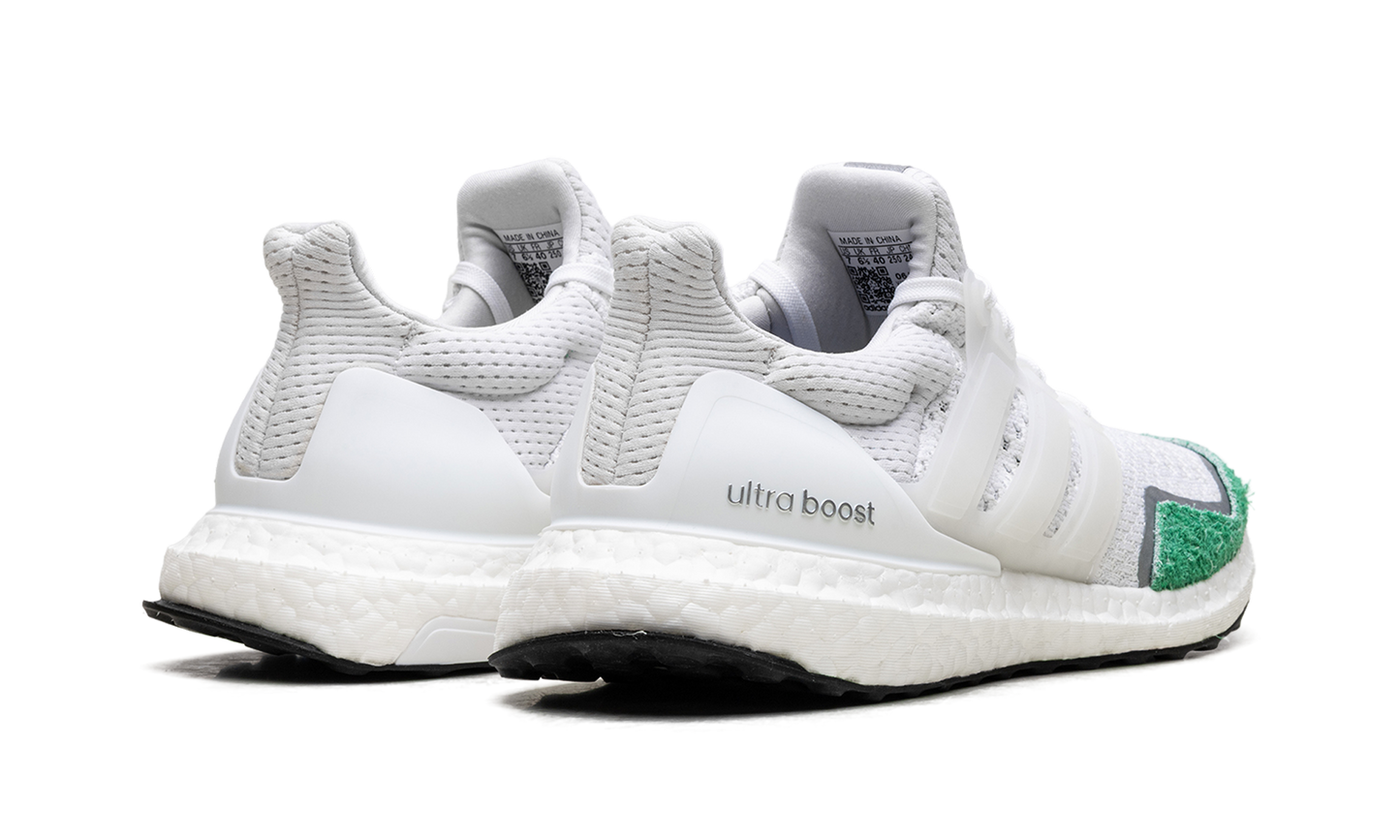 Ultra Boost 1.0 DNA "Cloud White Green" GY9134