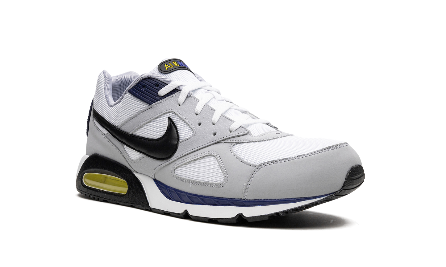 Air Max IVO 580518 102