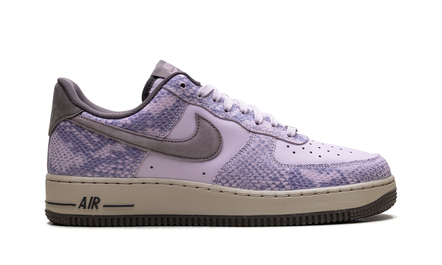 Air Force 1 Low "Purple Snakeskin" HF2898 500
