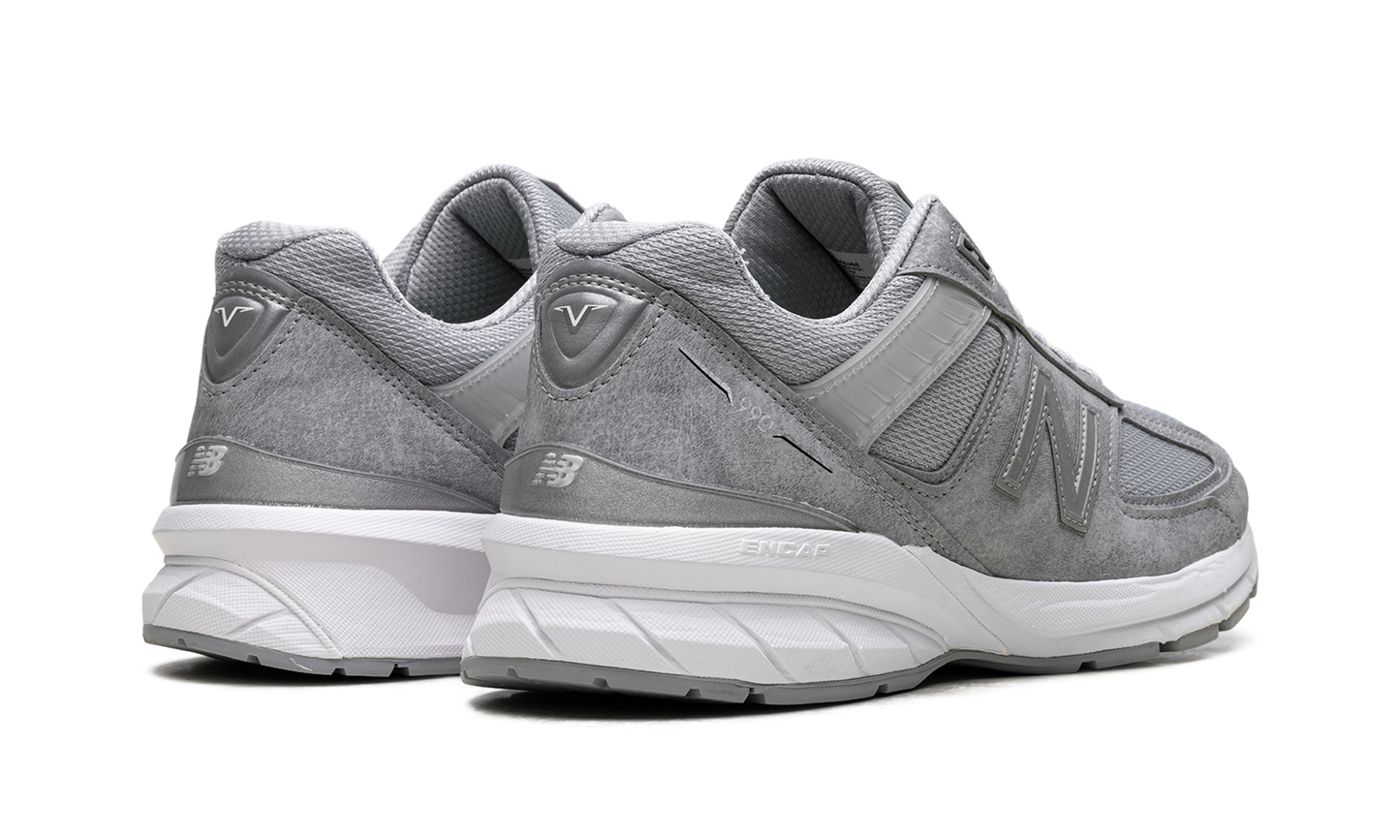 990v5 "Grey White" M990JS5