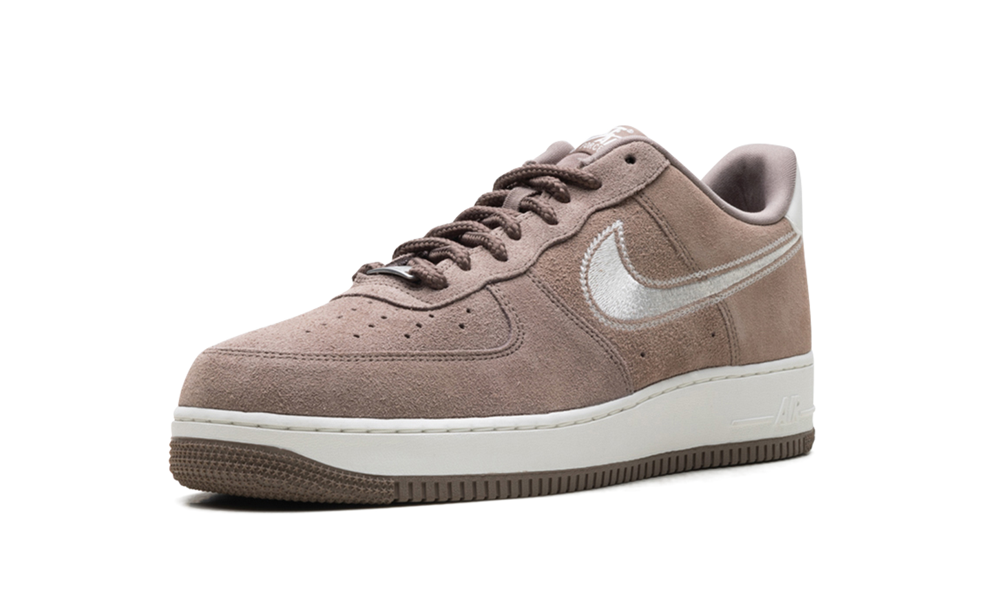 Air Force 1 Low '07 LV8 "Mink Brown Embroidered Swoosh" HJ4465 200